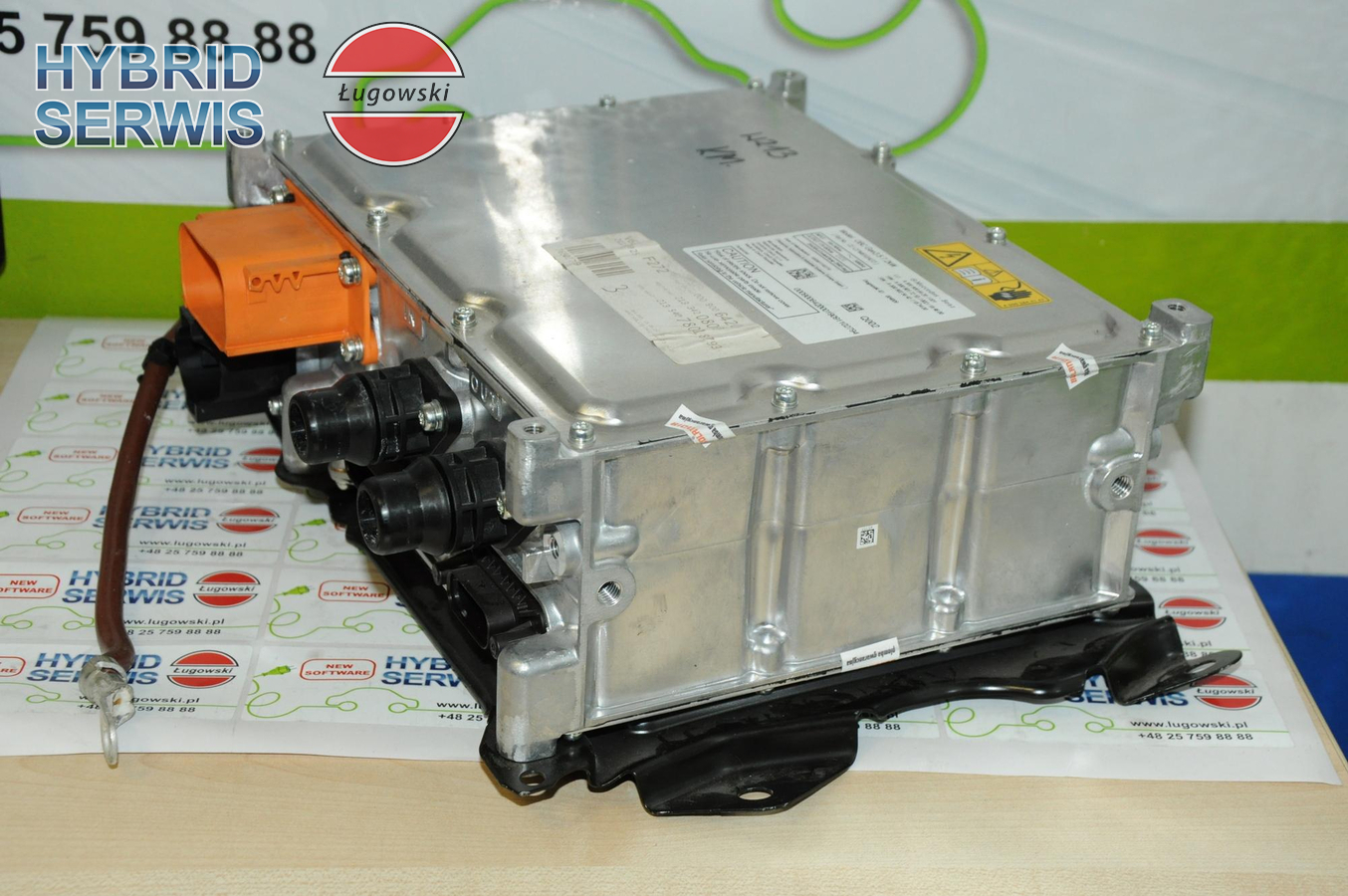 Ładowarka OBC on board charger Mercedes W205 W213 W253 plug-in 0009006420 000-900-64-20 1