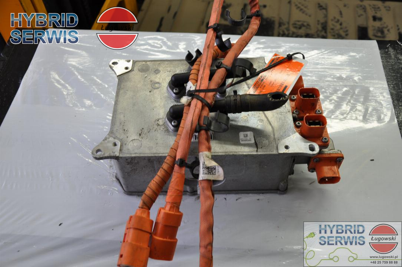 Ładowarka pokładowa Golf VII / Audi A3 8V / E-Tron 5QE915682K 1