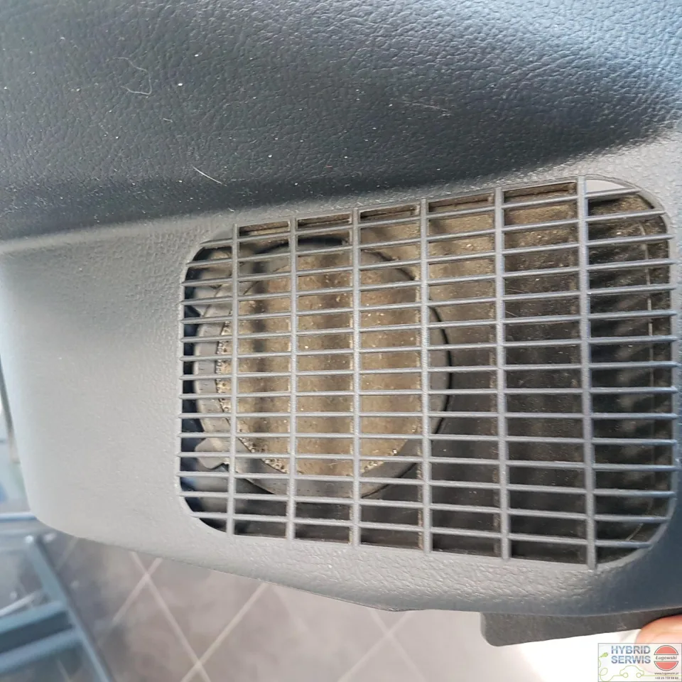 Chłodzenie baterii Toyota Auris2