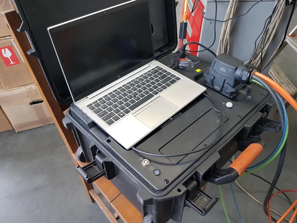 Narzędzie diagnostyczne baterii BMW EoS IMIB HV battery tester, odblokowanie po wypadku, wymiana, aktywacja baterii