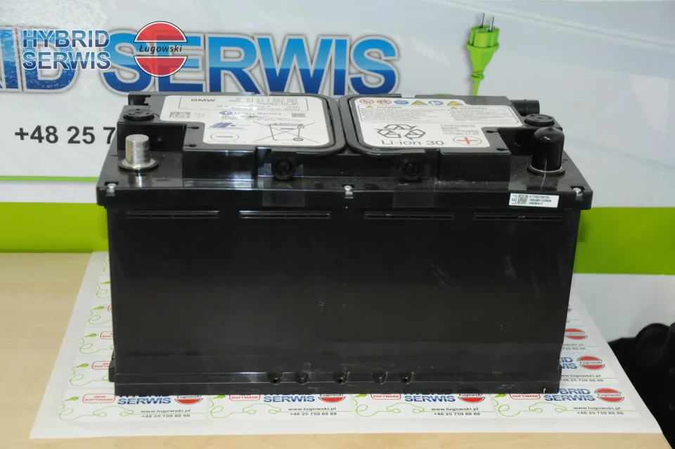 Akumulator Li-ion BMW Mpower 12V 70Ah 860A CCA 8047220 naprawa