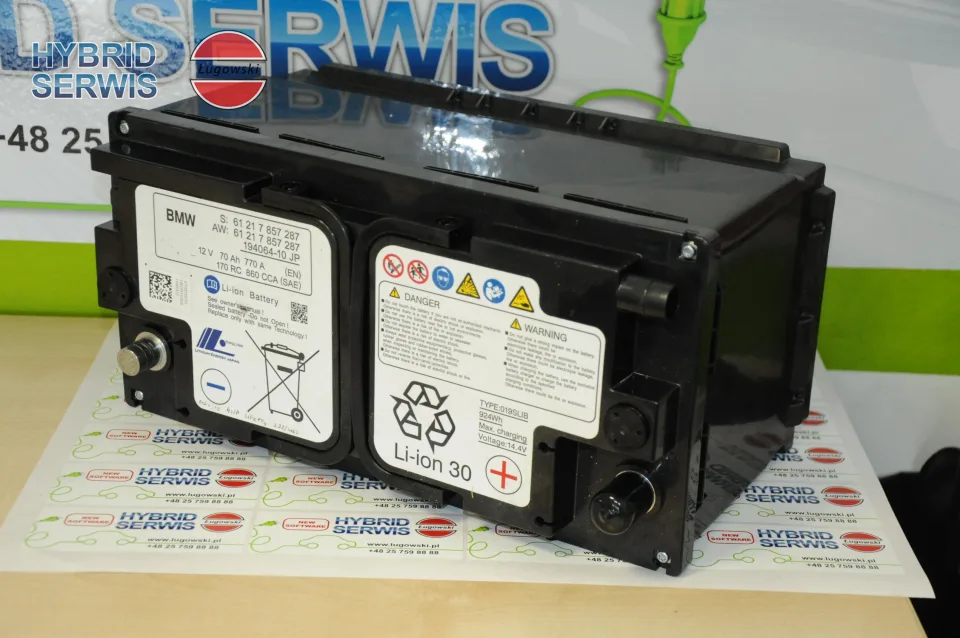 Akumulator Li-ion BMW Mpower 12V 70Ah 860A CCA 8047220 naprawa
