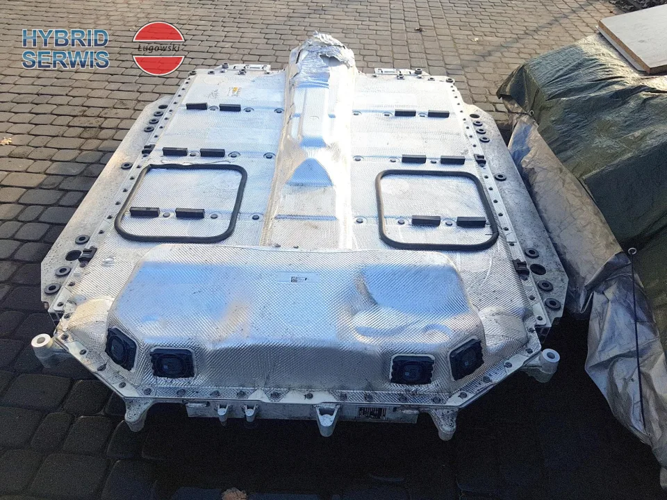 Bateria trakcyjna HV akumulator BMW i4 M50 83,90 kWh 61258848361