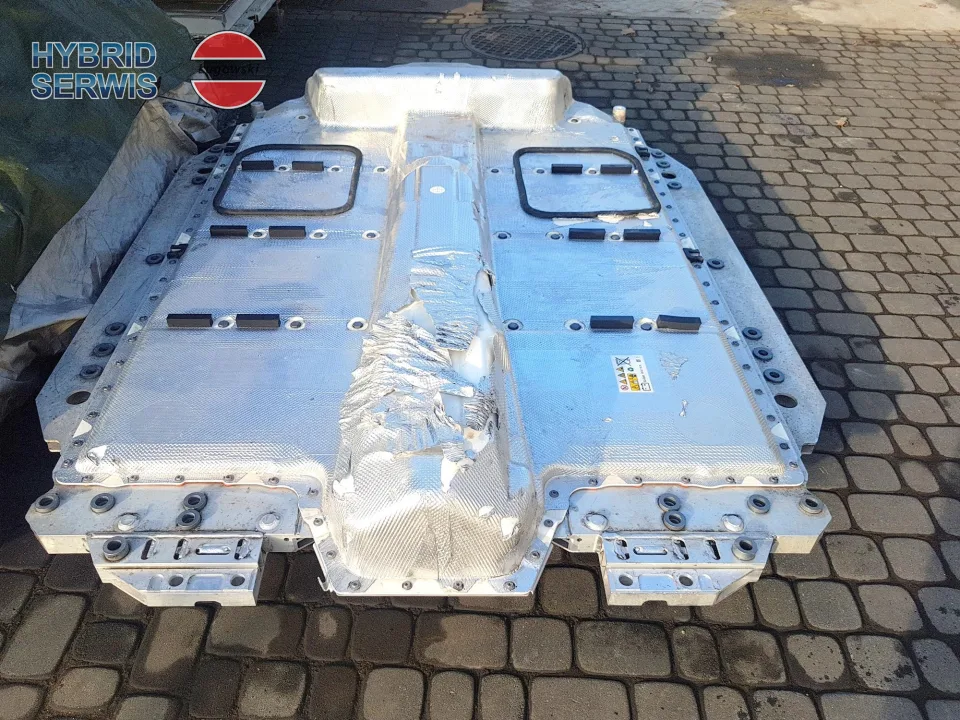 Bateria trakcyjna HV akumulator BMW i4 M50 83,90 kWh 61258848361