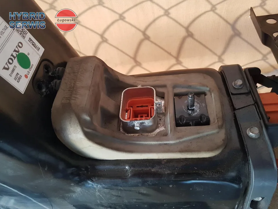 Bateria trakcyjna HV akumulator Volvo S60 V60 XC60 XC90 V90 S90 T8 Plug-in 31499073 18,83kWh 369V 51Ah