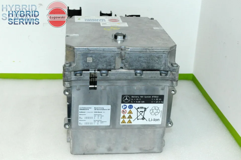 Bateria trakcyjna Mercedes miękka hybryda mild hybrid 48V 44V A0009022255