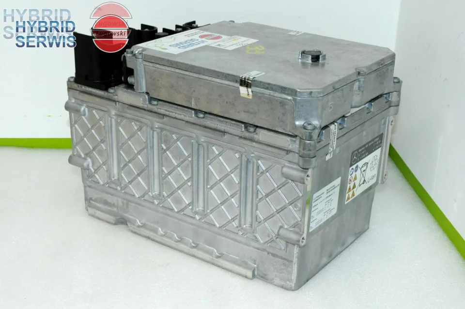 Bateria trakcyjna Mercedes miękka hybryda mild hybrid 48V 44V A0009022255