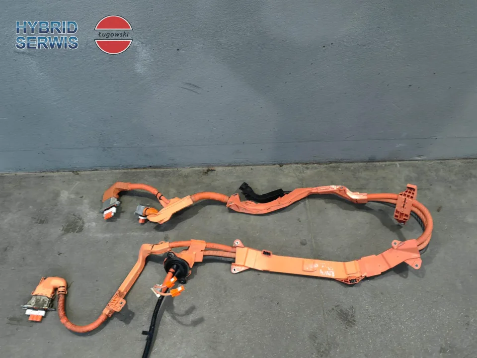 INSTALACJA PRZEWÓD WYSOKIEGO NAPIĘCIA BATERII TOYOTA RAV4 V 5 2.5 HYBRYDA 82821-47350 821H142021 821H1-42021