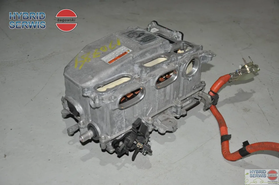 Inwerter hybrydy Toyota Yaris III 4