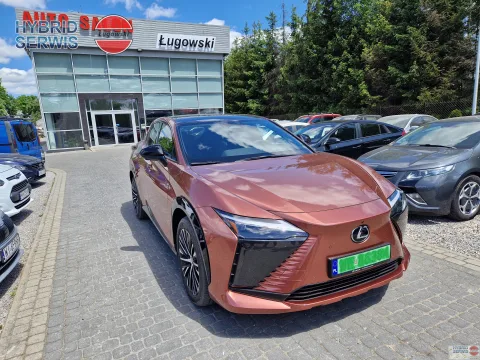 Lexus RZ450e