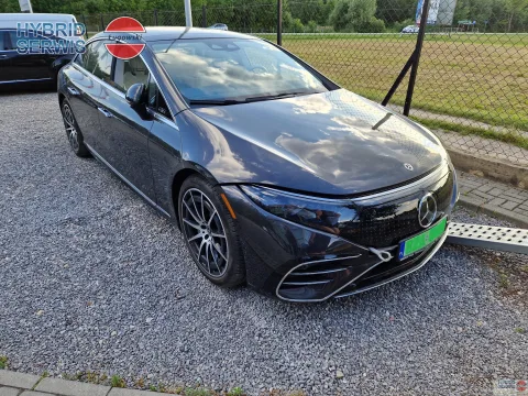 Mercedes EQS