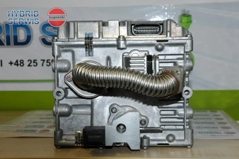 Mercedes W222 S400h bateria HV trakcyjna akumulator 126V 820Wh 7893405402