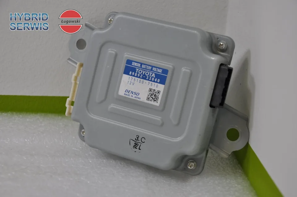 Monitor napięć Toyota 89892-33040