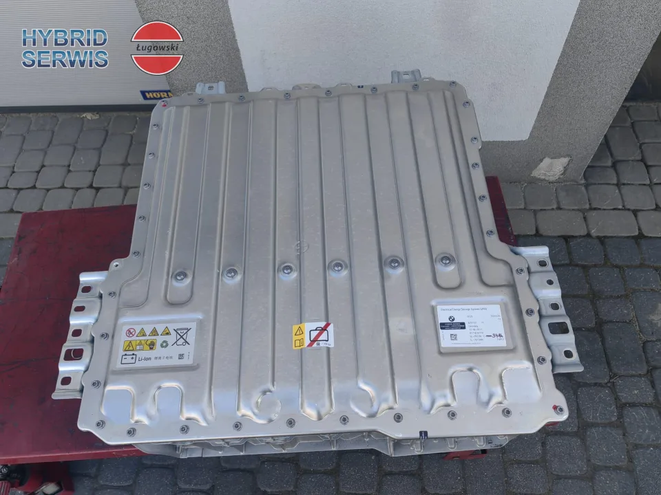 Naprawa baterii BMW 292,8v 26Ah 7613Wh BMW F30 F31 330E