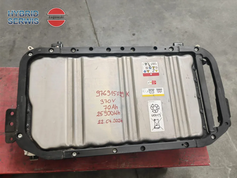 Naprawa baterii Porsche 976915099K 370v 70aH 25900Wh