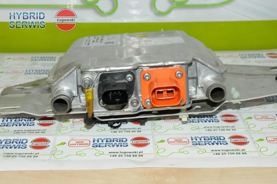 Ogrzewacz wody elektryczny WEBASTO JAGUAR I-PACE X590 J9D3-18K600-AD