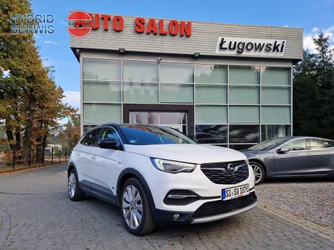 Opel Grandland Hybrid4