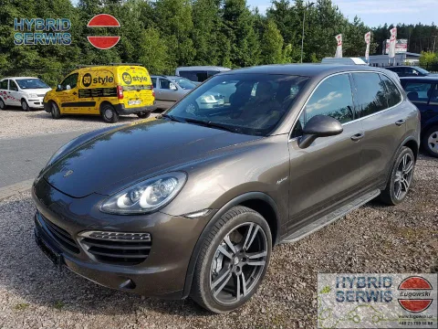 Porsche Cayenne Hybrid