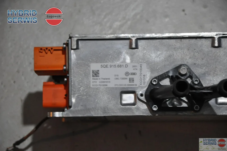 Sterownik Moduł Ładowarki Volkswagen Audi 5QE915681D4