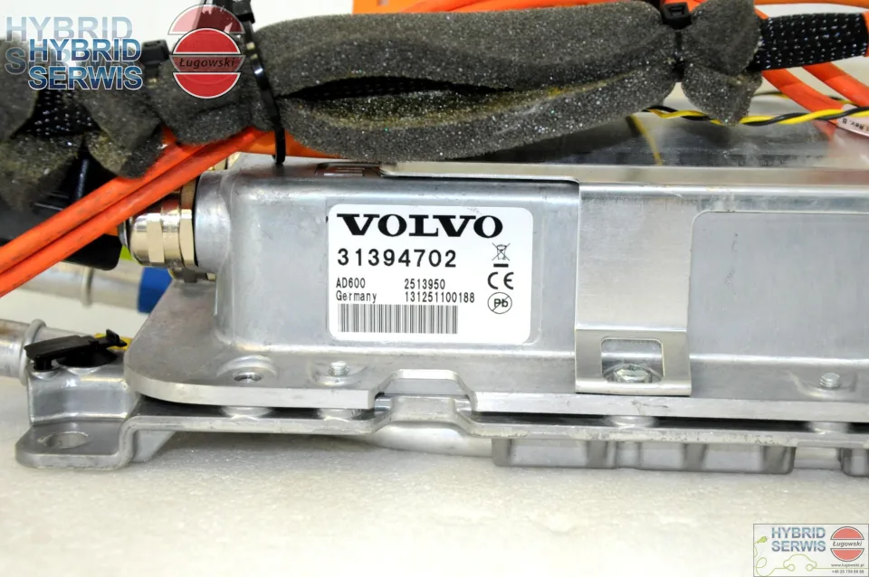 Volvo V60 plug-in 2010+ ładowarka pokładowa OBC On Board Charger 3kW 313947027