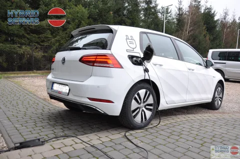 VW e-Golf