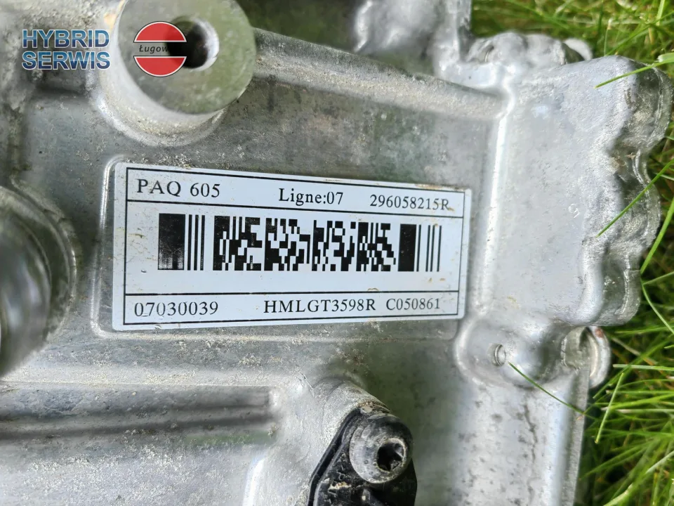 Zespół inwerter ładowarka rozdzielacz konwerter Renault ZOE II (R135) 290035137R