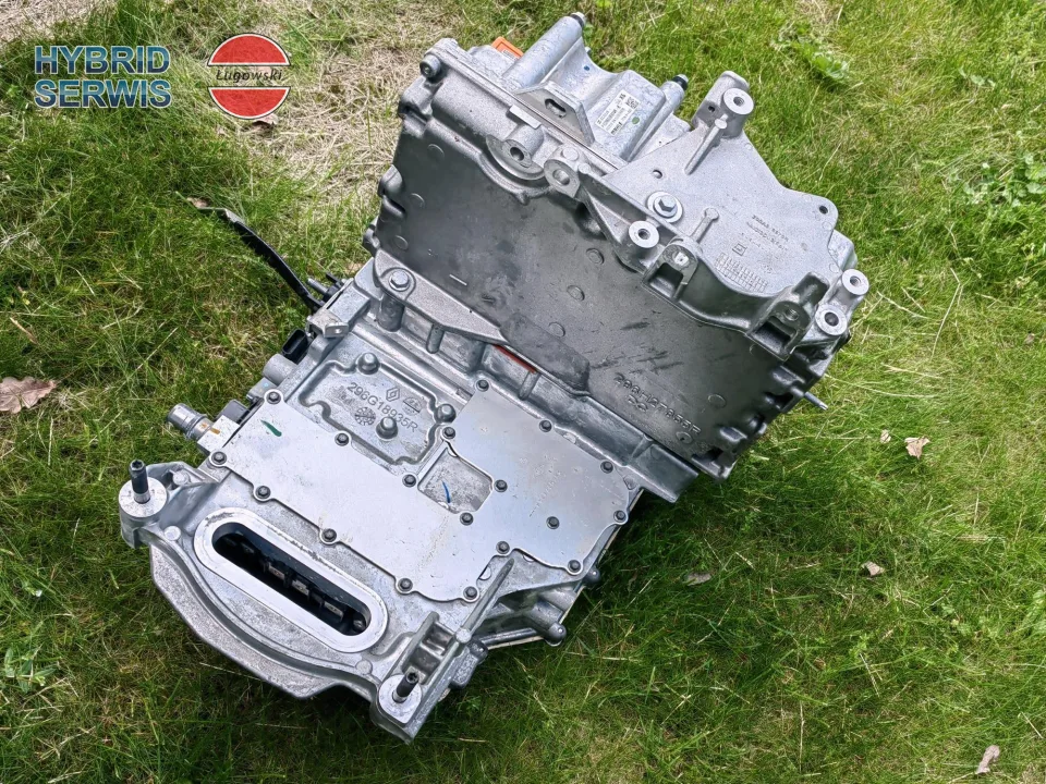 Zespół inwerter ładowarka rozdzielacz konwerter Renault ZOE II (R135) 290035137R