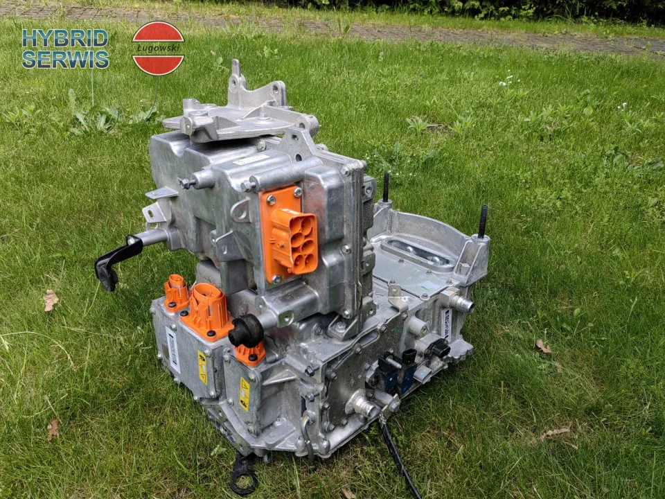 Zespół inwerter ładowarka rozdzielacz konwerter Renault ZOE II (R135) 290035137R